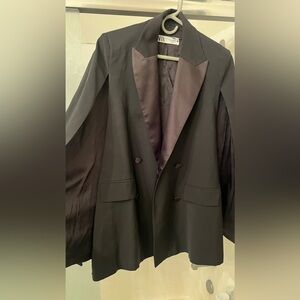 Blazer with tuxedos style